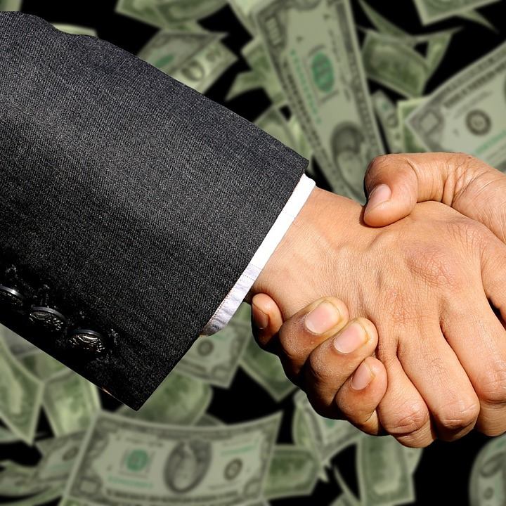 corporate partnership handshake